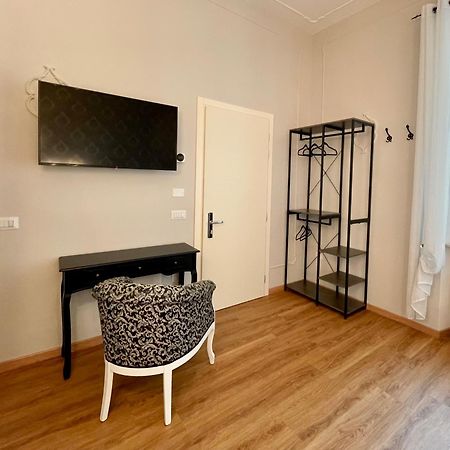 Domus 44 Rooms فيرونا المظهر الخارجي الصورة