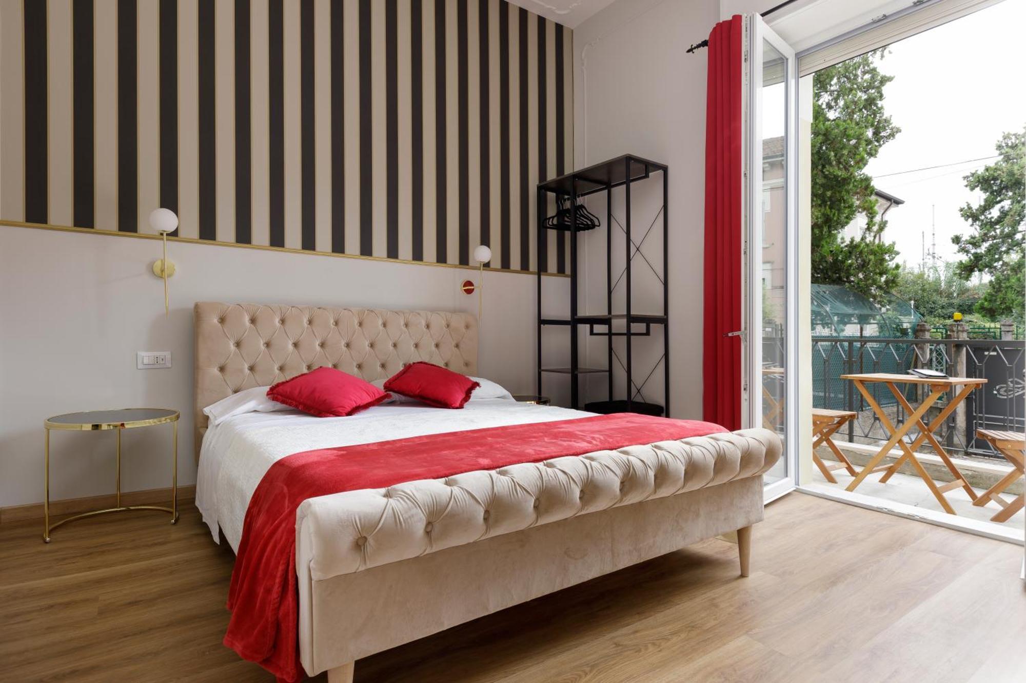 Domus 44 Rooms فيرونا المظهر الخارجي الصورة
