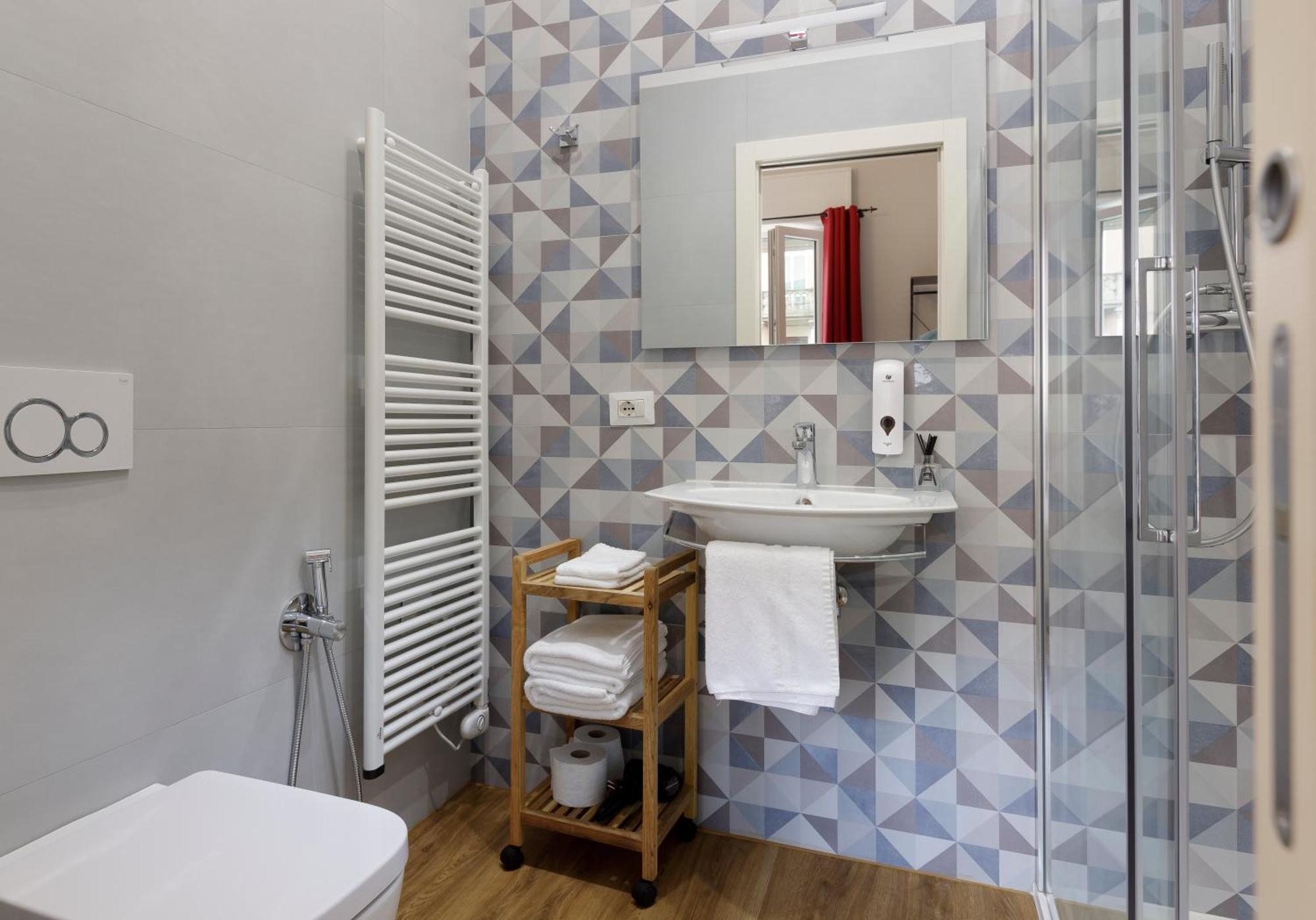 Domus 44 Rooms فيرونا المظهر الخارجي الصورة