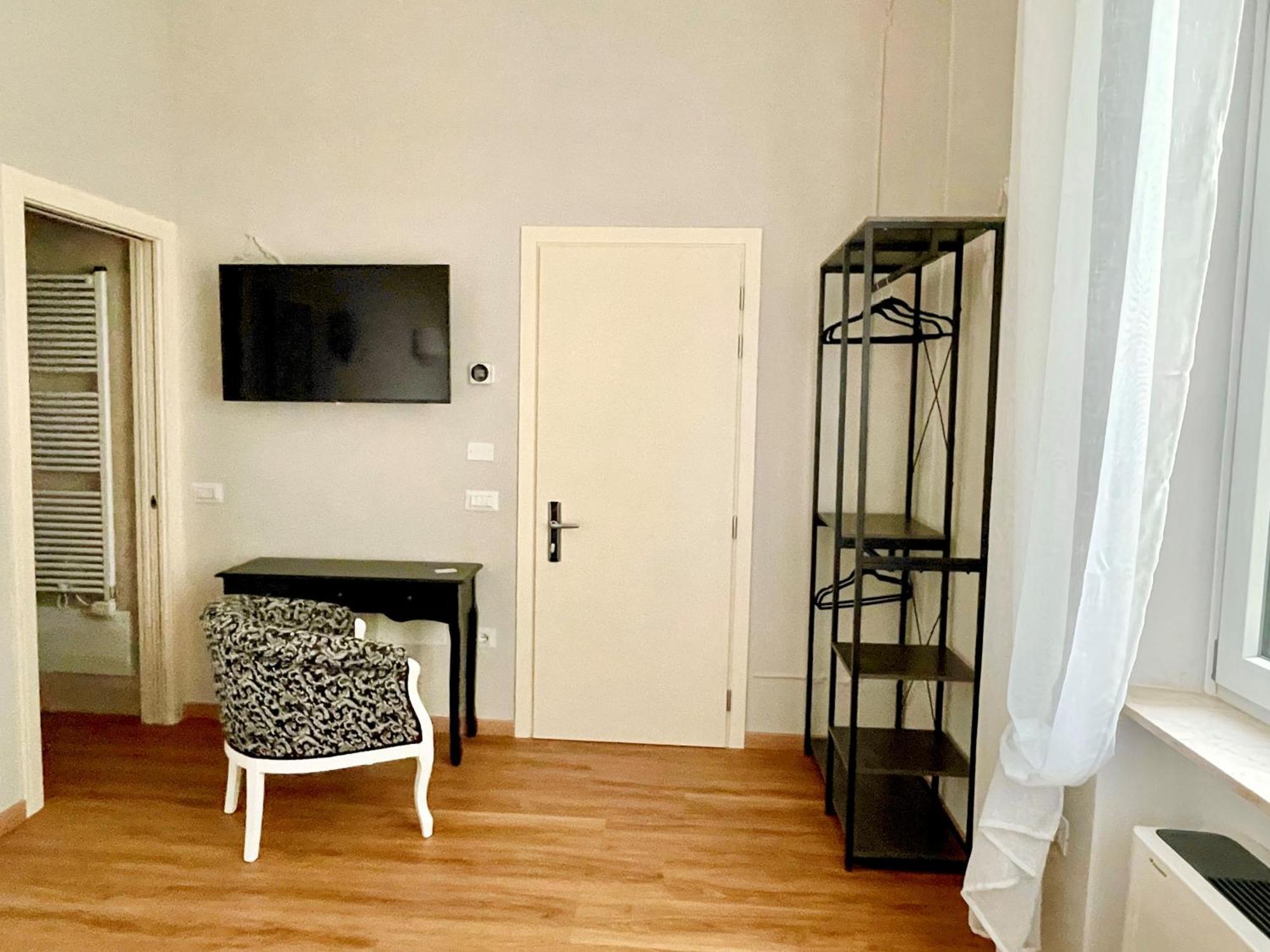 Domus 44 Rooms فيرونا المظهر الخارجي الصورة